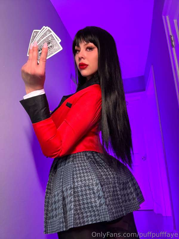I finally cosplayed Yumeko 🎰 first look always is here FIRST..