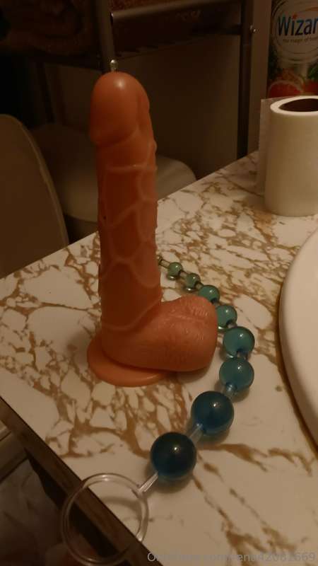 Just a couple toys I used in my next post 💦💦💦