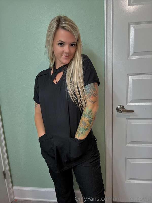 who needs a check-up??? 😏 nurse Maylee otwwww