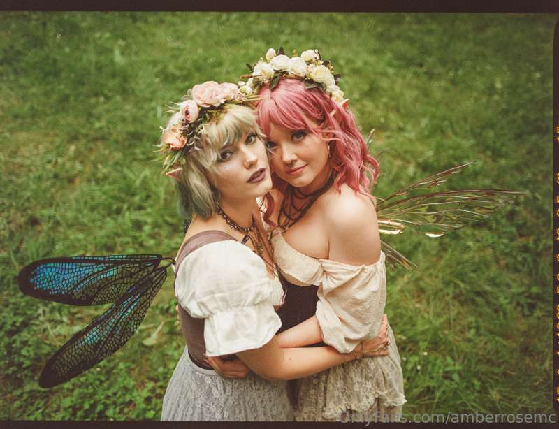 My fairy pics with Bluejay are finally here! These don't hav..