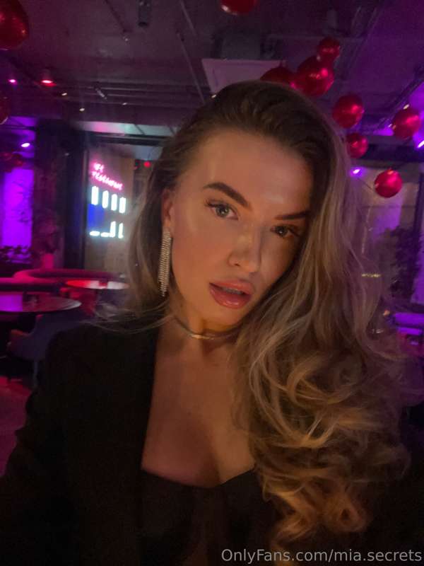 mia_secrets