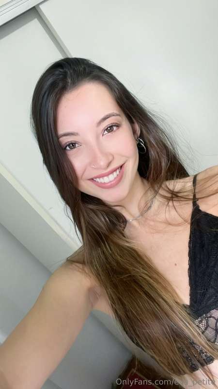 eva_petite