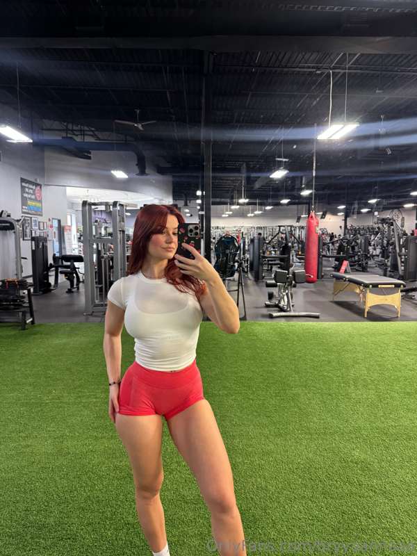 Built to tease, trained to please. 🍑💦