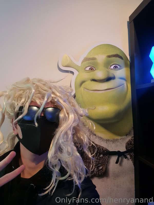 Ik ben terug gurlsss: nu mét mijn bestie! Shrek!
