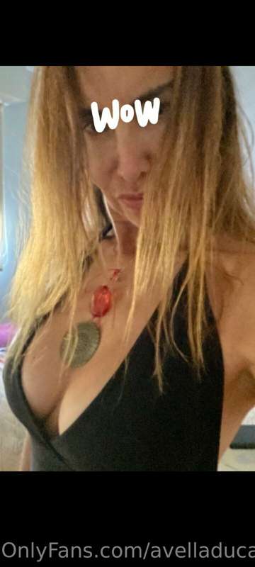🔥 *_Sexy mature_* 🔥 *@petitehotmature* 
_Ready to play with ..