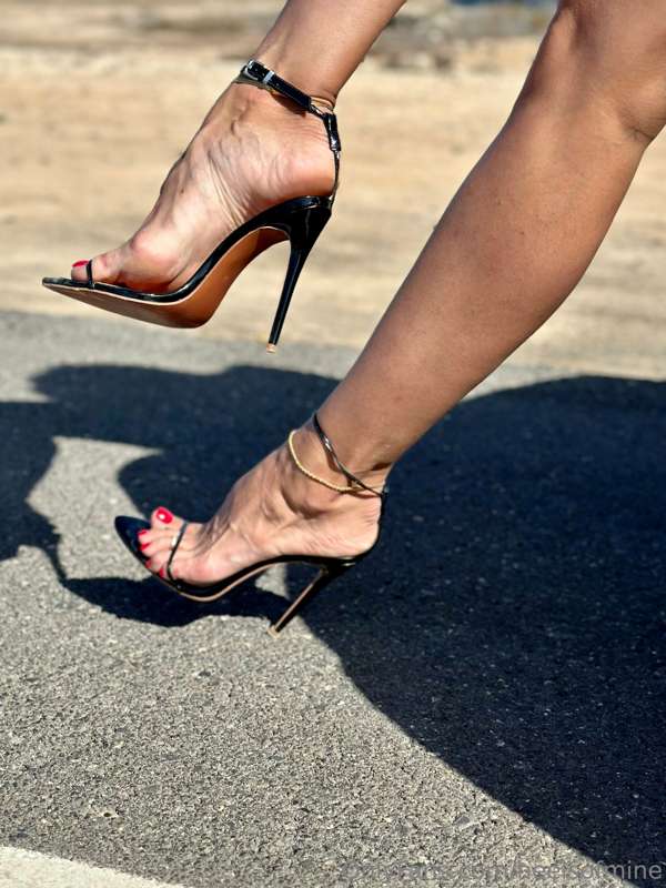 heelsofmine image #7