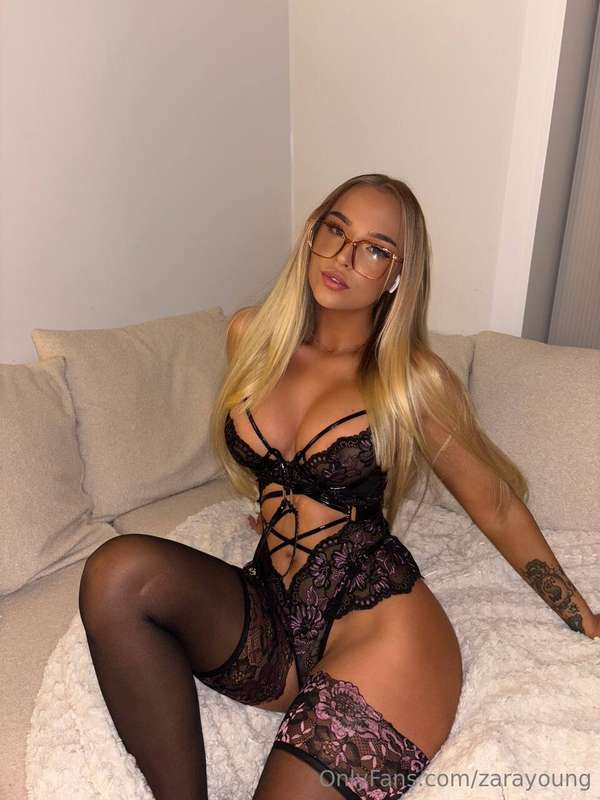 some things are too good for everyone's eyes.. dm me 💞