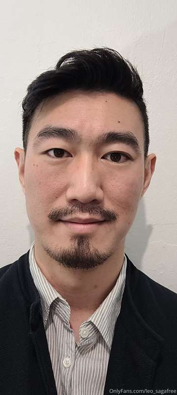 Here's my attempt at a headshot using my phone camera. Haha...