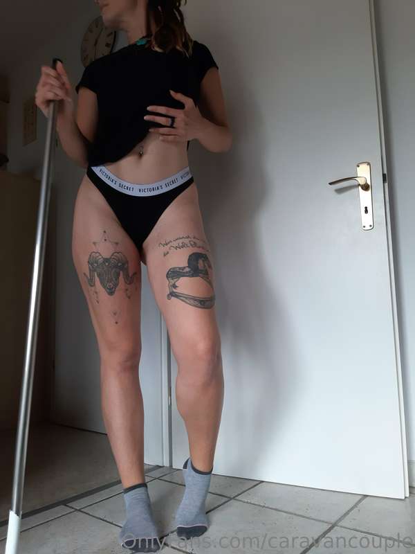 I am waiting for a reward when I finish cleaning 😈😏😏