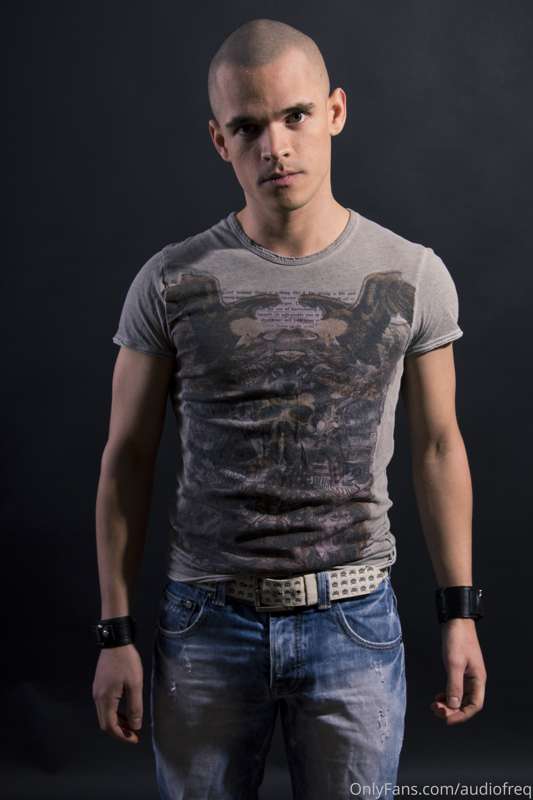 When I thought I could pull off a Darren Style press pic LMA..