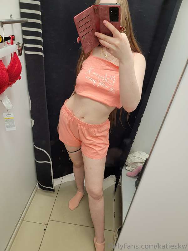 Hello friends! Today I decided to fool around a bit and do a..