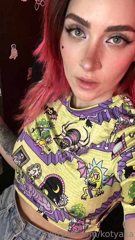 I love Rick and Morty 😜