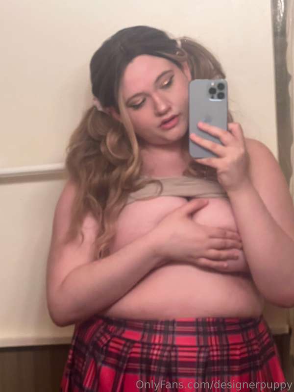 nude selfies >>> 