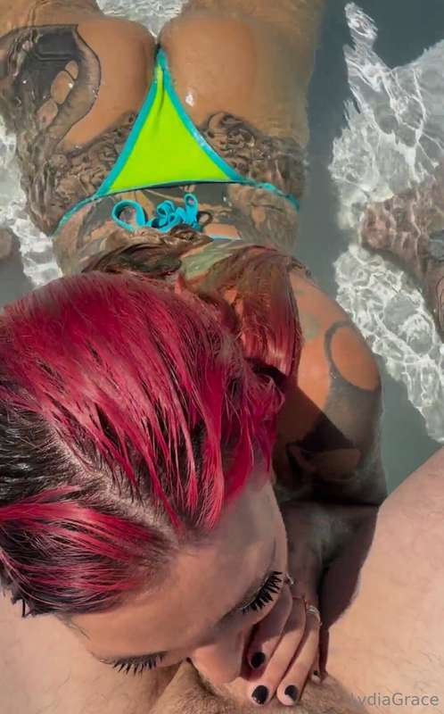 i sucked my pool guys dick 😛😛 if you want this video, tip $1..