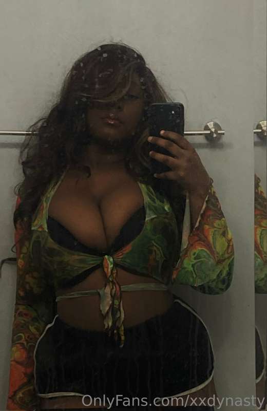 Just being thick ok