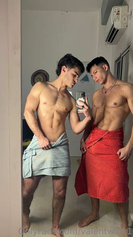 Quieres ver más ? 
Onlyfans.com/Twinkvalen