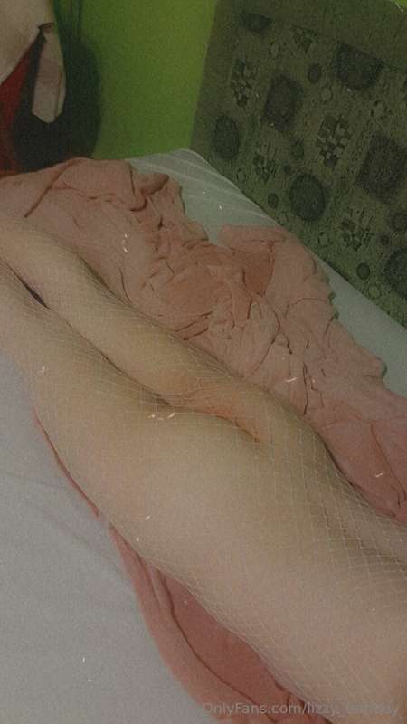 Some quick fishnets booty!