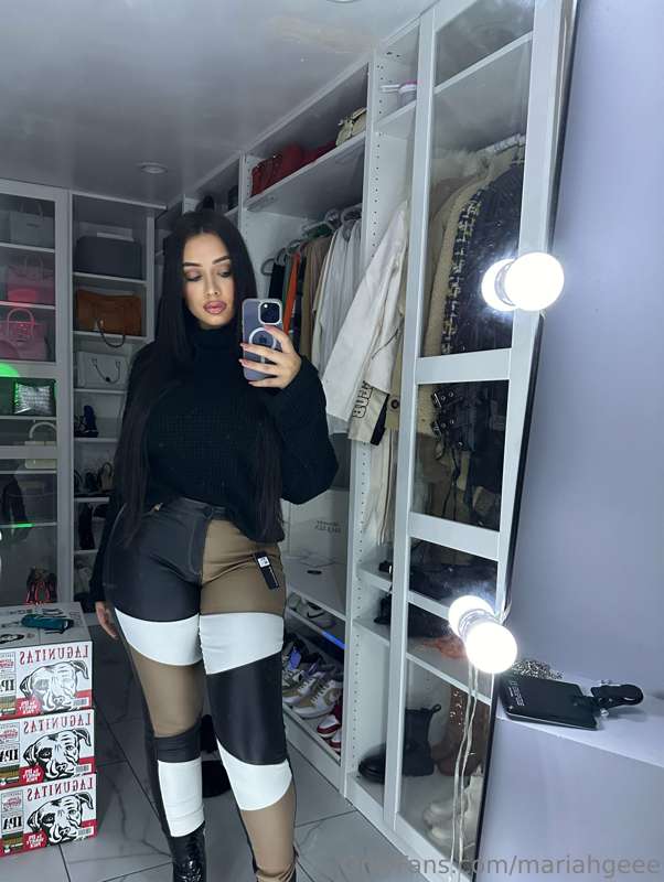 Friendsgiving fit ?