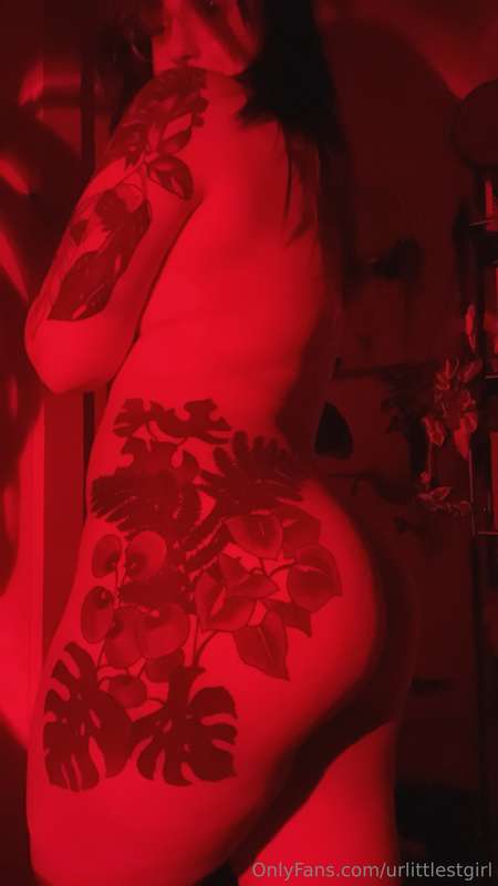 urlittlestgirl image #1