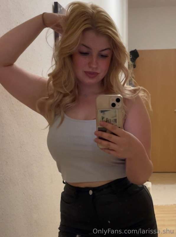 larissa.boo