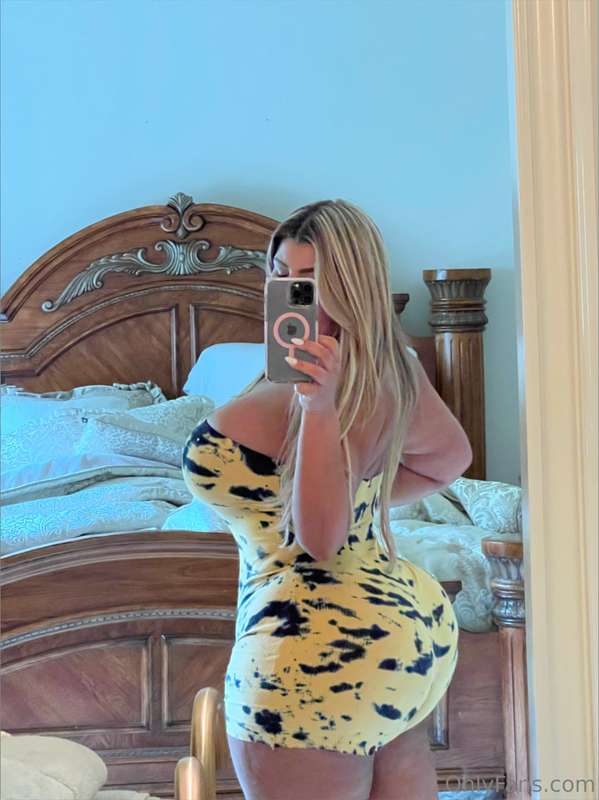 What's your favorite curve on me baby? 