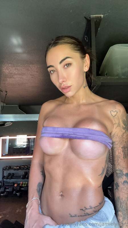 jamielynrin image #0