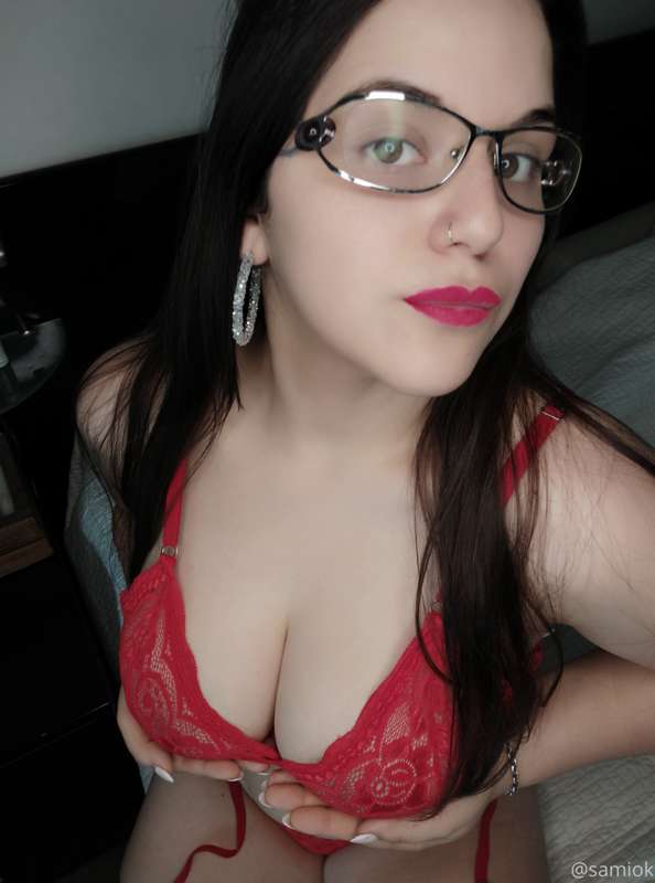 red is my color 🥵