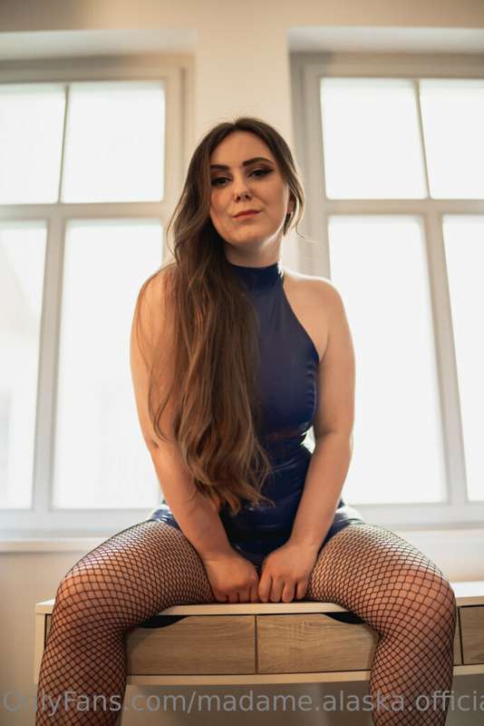 madame.alaska.official