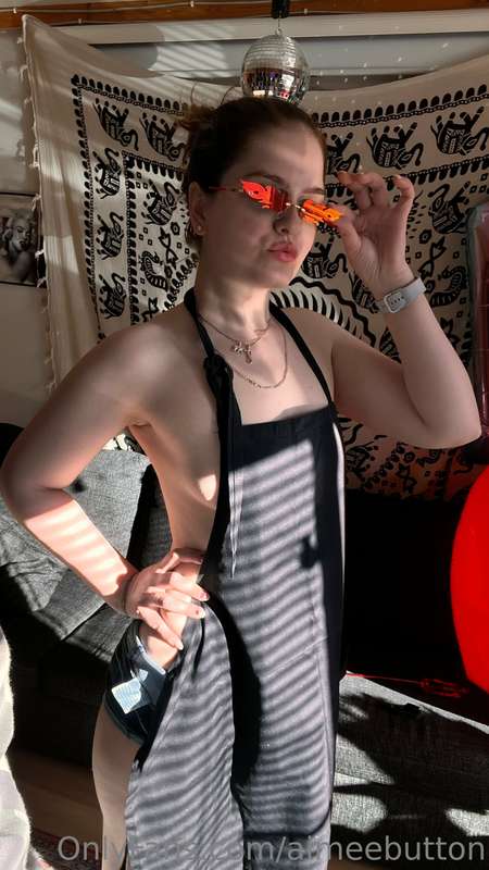 aimeebutton image #2