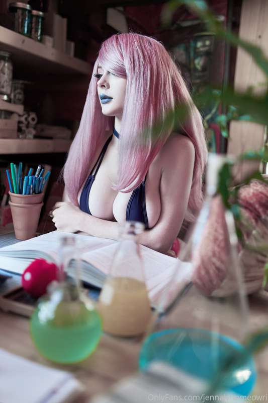 Photo 11 of Meowri on Tocromo
