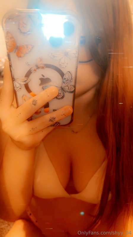 I will be making some exclusive content in a few days, keep ..