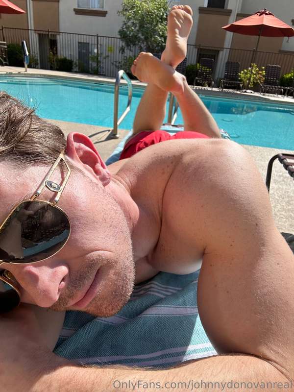 can you resis t watching me get wet?