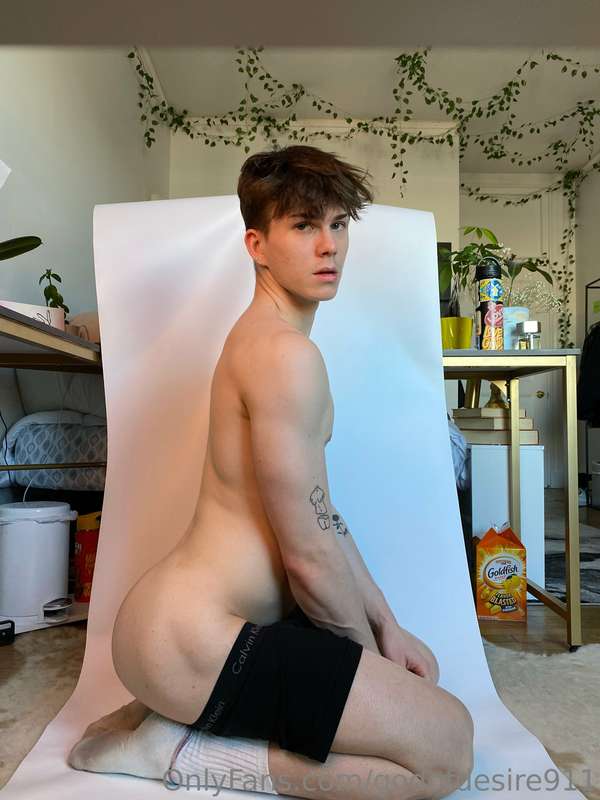 Your horny model 📸😈