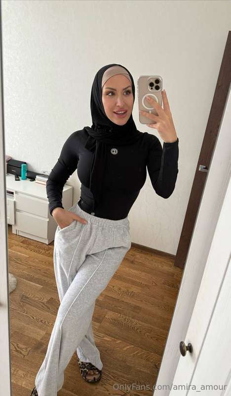 amira_amour
