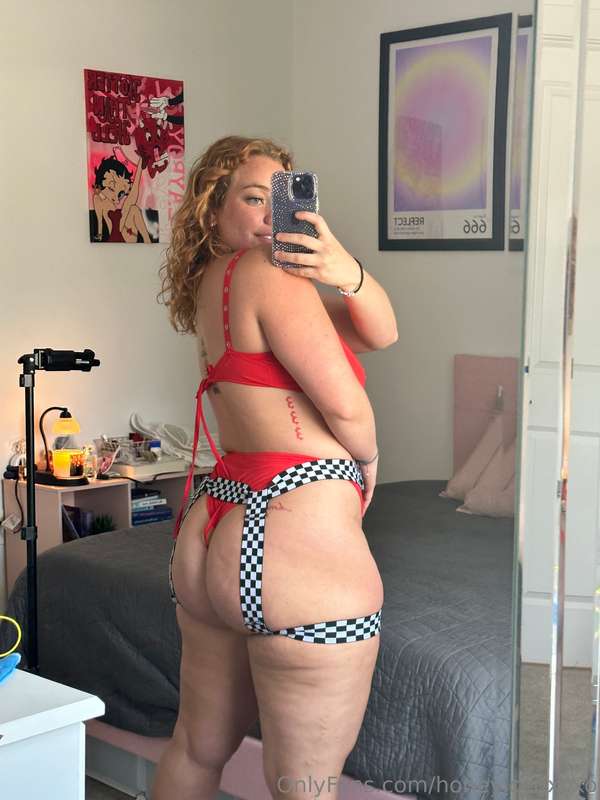 HoneyIcedXoXo