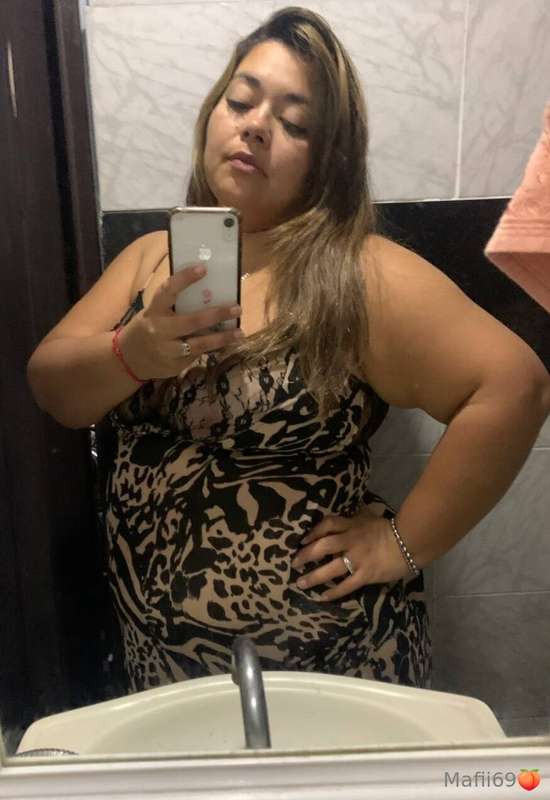 Do you like my dress? 
