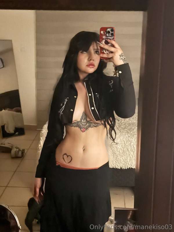 Rate today's fit 🖤