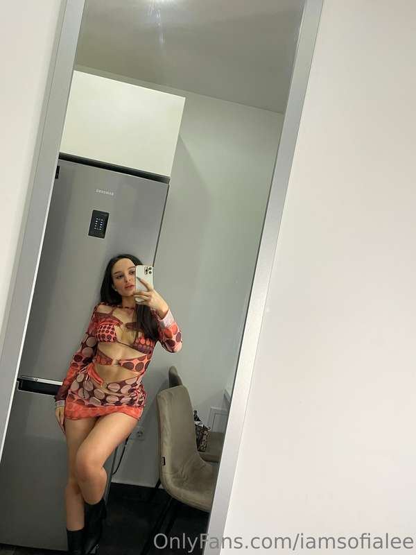 iamsofialee