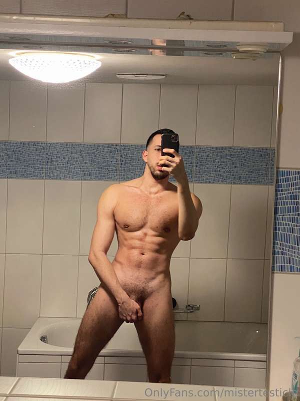 mistertesticle