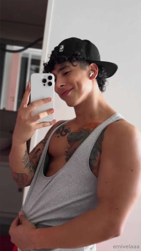 emivelaaa