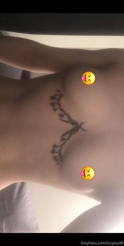 You want to see what’s under the 😝? Send me a message...