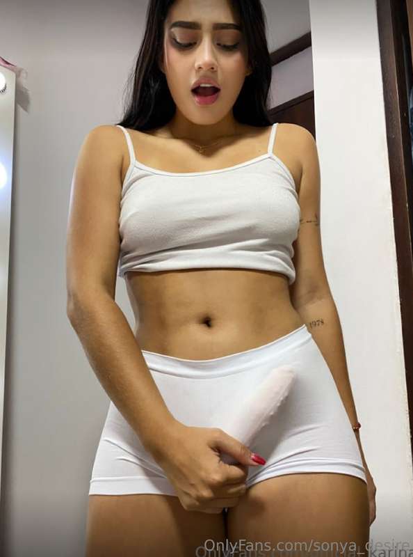 🔥FREE SUB🔥@official_karina IS WET RIGHT NOW💦👅 My girl @offic..