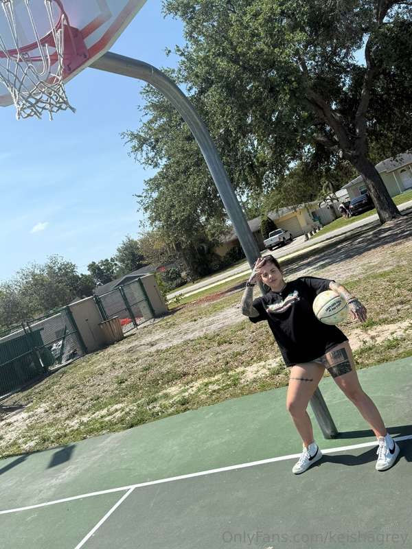 Want to play a little game? 🏀Contribute $10, $20, or $30 on ..