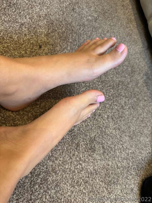No time to go for a pedi so painted my toes at home this mor..