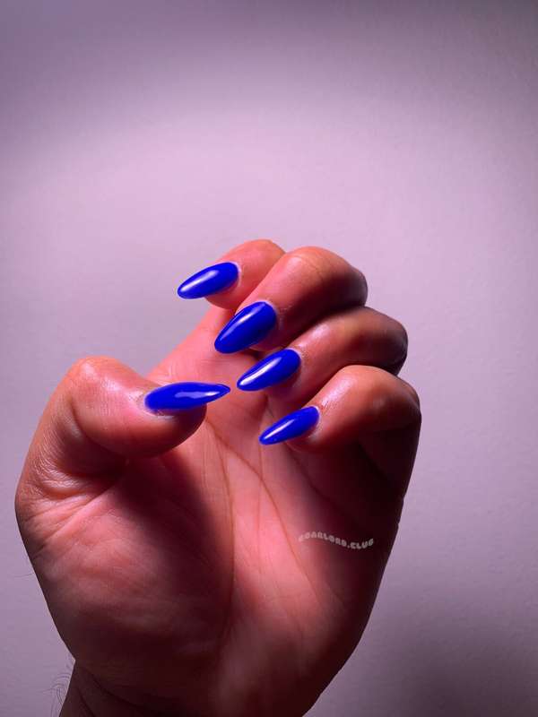 Mommy’s got new talons… 💅🏾😈

I know I’ve shared these public..