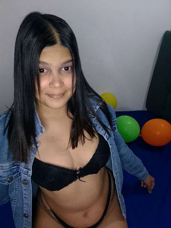 I offer you the best porn videos and personalized photos ful..