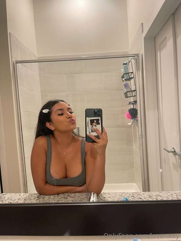 lovenexy photo