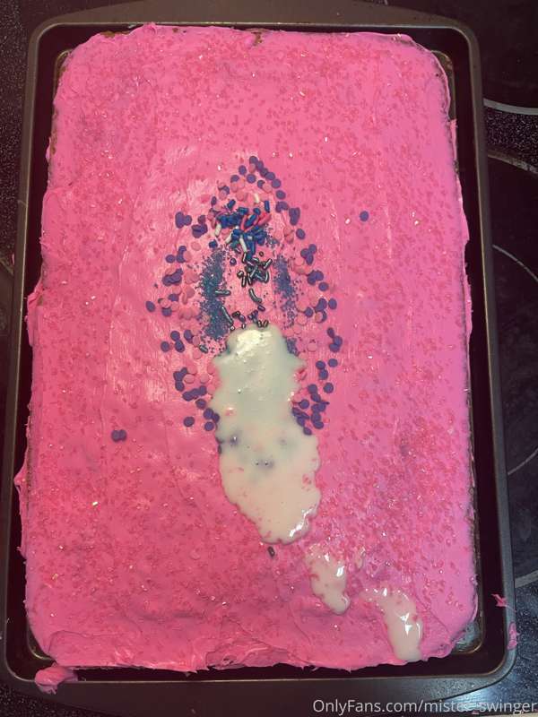 Made this cake for the party tonight.