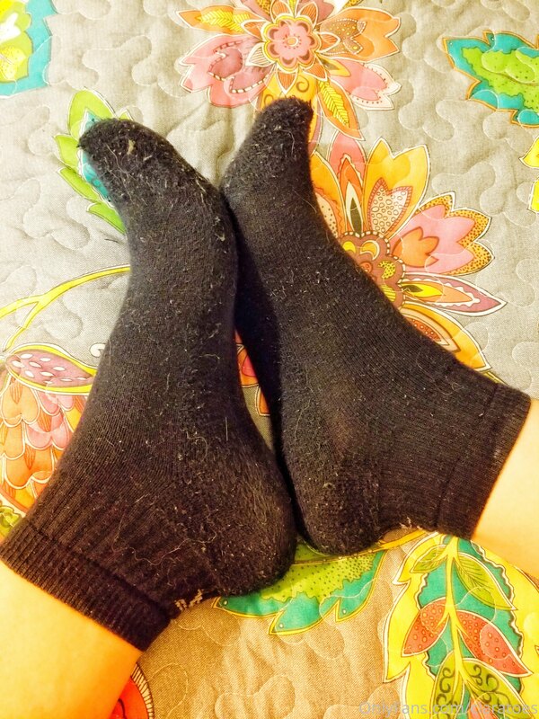Dirty black socks ??????