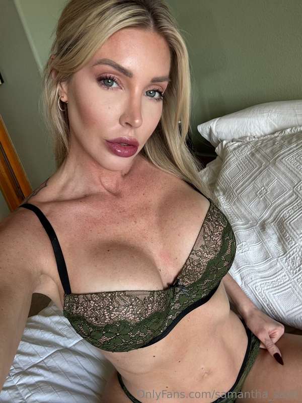 samantha_saint